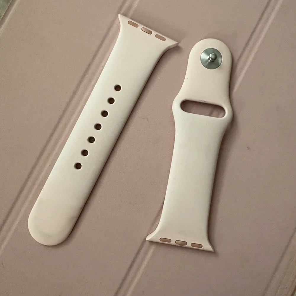 Apple Watch Series 5 40mm GPS - Picture 12 of 15